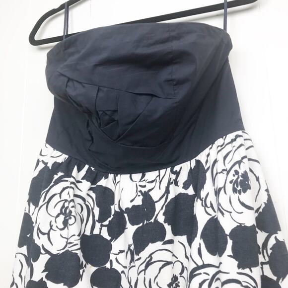 Anthropologie Deletta Strapless Dress Medium Origami Camellia Navy Blue Flora - Picture 3 of 6